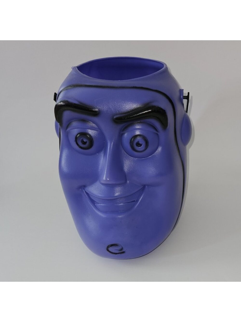 Disney Purple Buzz Lightyear Toy Story Plastic Candy Bucket Pail Trick Or Treat